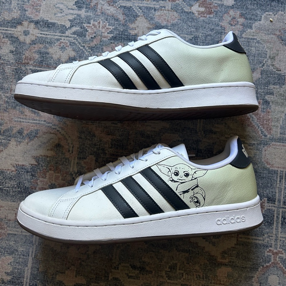 Men’s Adidas sneakers Star Wars edition. Size 14. Great condition. Worn once